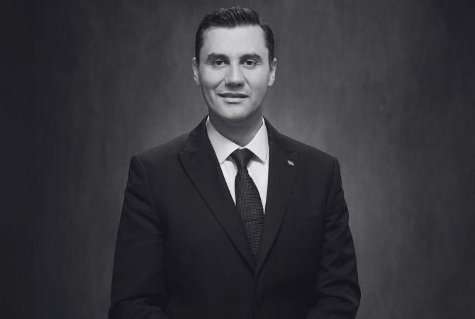 Ferdi Zeyrek: Makamdan Değil Kalpten Yönetmiş Bir Adamın Ardından