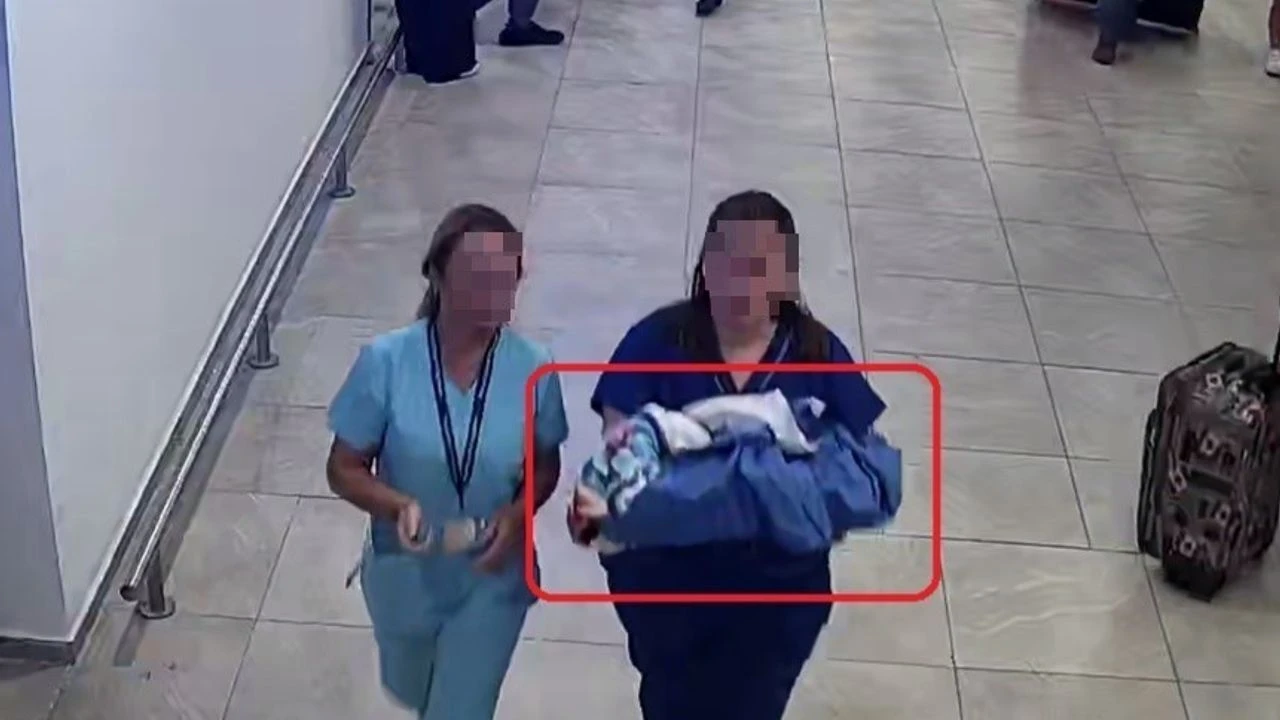 Klozette Bulunan Rus Bebek 7 Ay Sonra Ülkesine Gönderildi