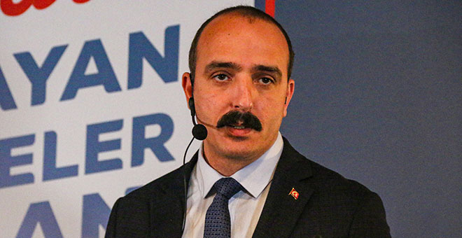 Cem Kotan’dan Çarpıcı Açıklamalar: “CHP’li Başkanların Hepsi Tehdit Altında”