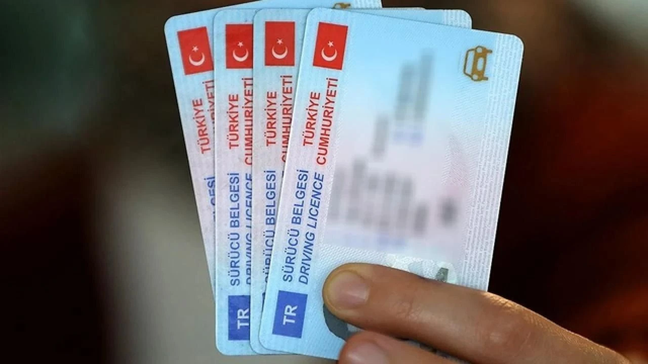 Ehliyetini Yenilemeyene Büyük Şok!
