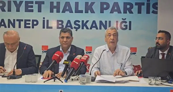 CHP’den İstifa Eden Başkanla İlgili Skandal İddia